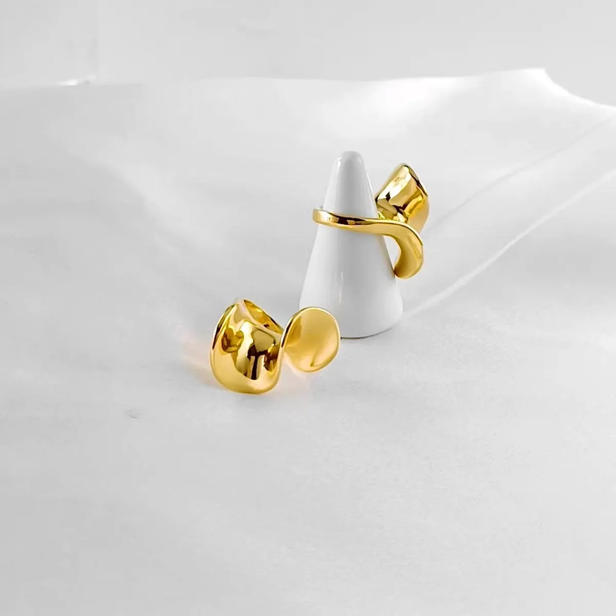 18K Gold-Plated Copper Geometric Sculptural Ring