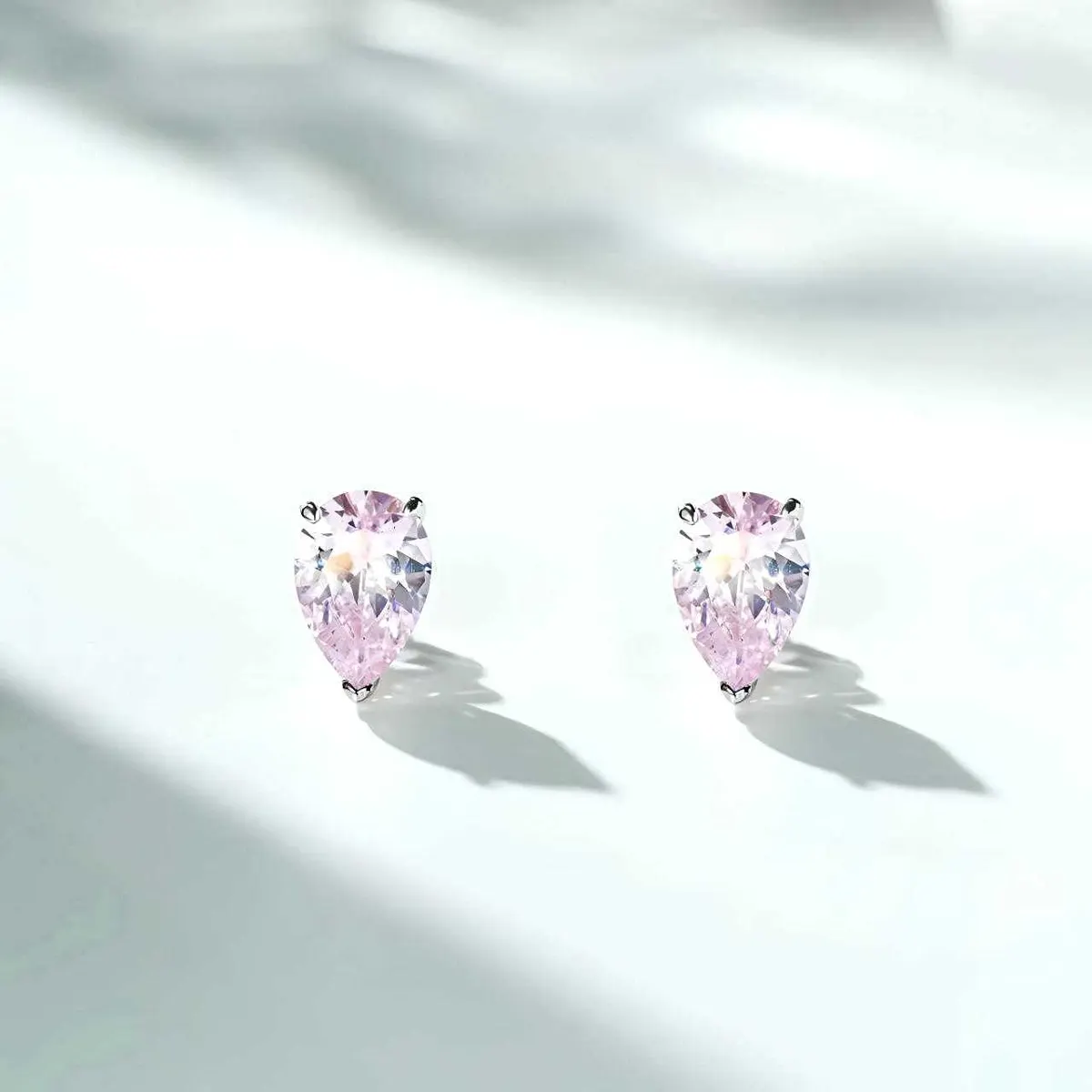 925 Sterling Silver Teardrop Stud Earrings